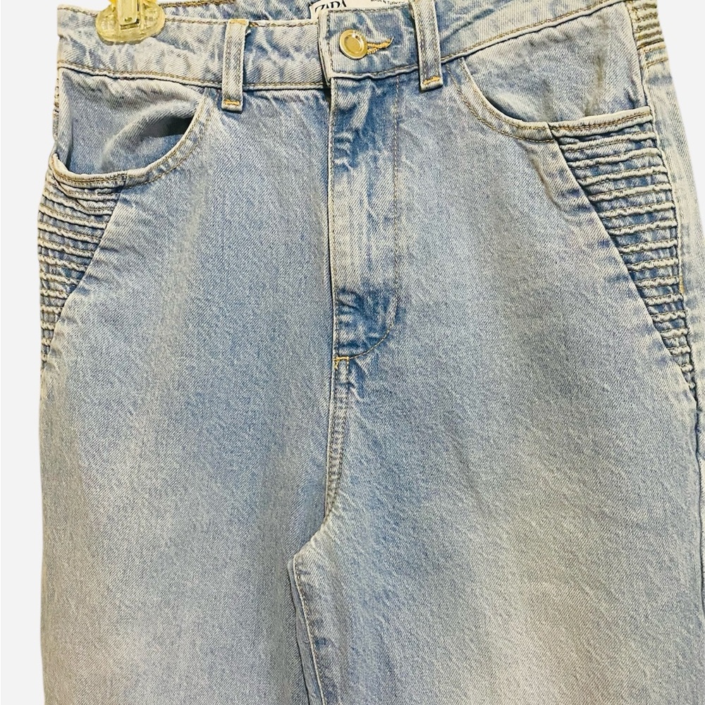 ZARA Size 4-26” Waist‎ Barrel Leg High Rise Mom Moto Ankle Jeans Pleated Detail - Picture 4 of 8